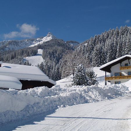 Pension Talblick In Waengle Bei Reutte Exterior foto